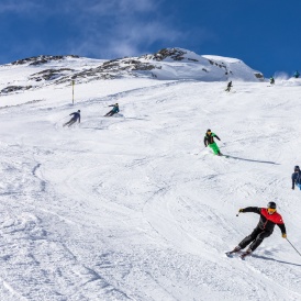Skitest_Dorfheftli.ch_Zwissler-Sport_Intersport-Doebeli_Soelden_2023test_Zwissler-Sport_Intersport-Doebeli_Soelden_2023R0345.jpg