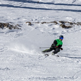Skitest_Dorfheftli.ch_Zwissler-Sport_Intersport-Doebeli_Soelden_2023test_Zwissler-Sport_Intersport-Doebeli_Soelden_2023R0380.jpg